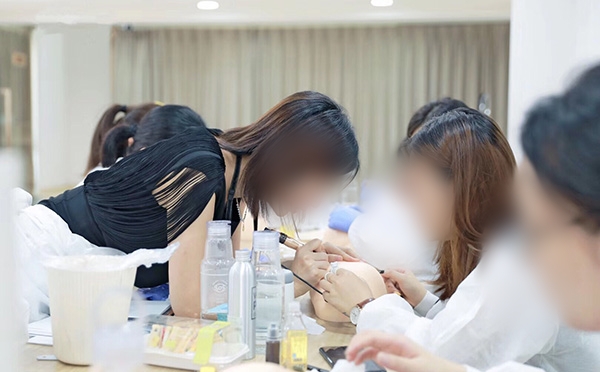 美甲培训机构推荐