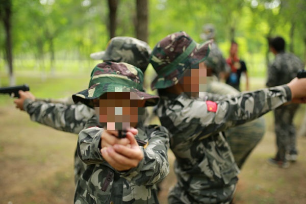 青少年戒网瘾基地