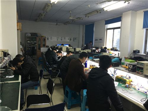 正规电子产品维修培训学校推荐