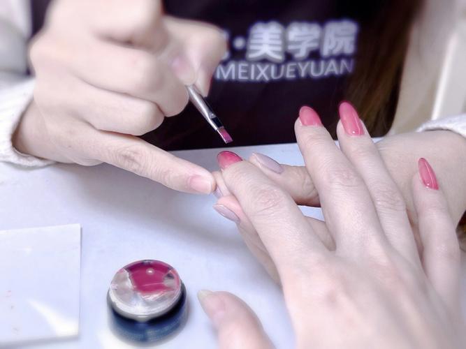 美甲师培训学校推荐