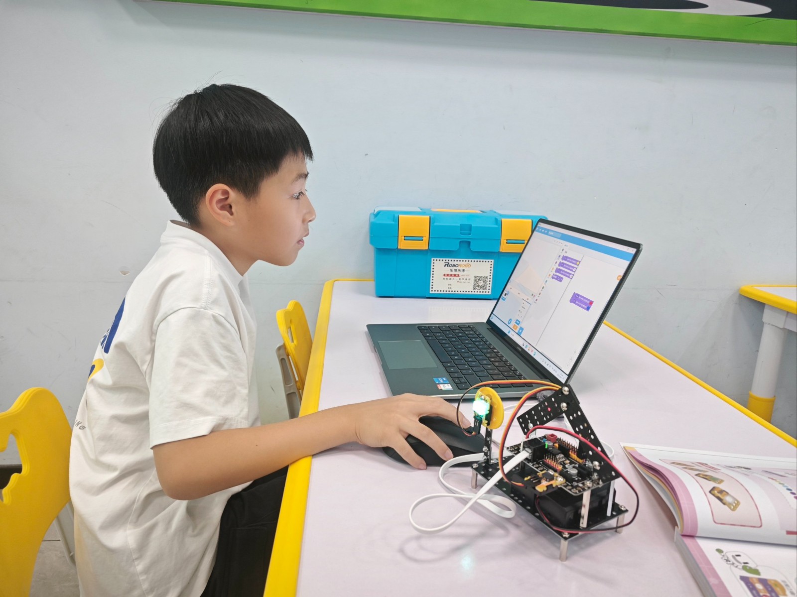 少儿机器人编程培训学校 少儿机器人编程培训学校