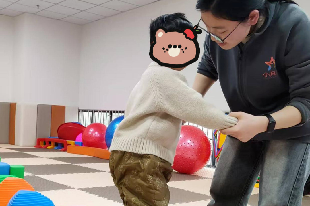 发育迟缓康复训练方案