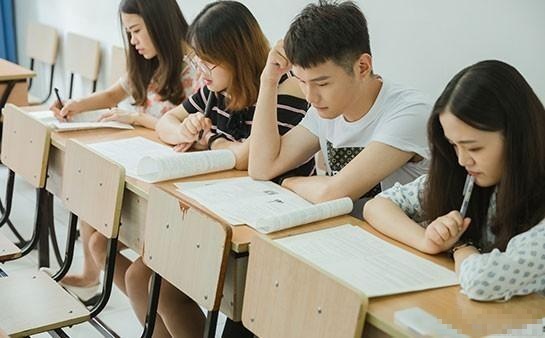 全新26年考研二战辅导机构十大排名汇总